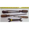 Image 1 : Lot of Vintage Hand Tools - Screwdrivers & Wrench