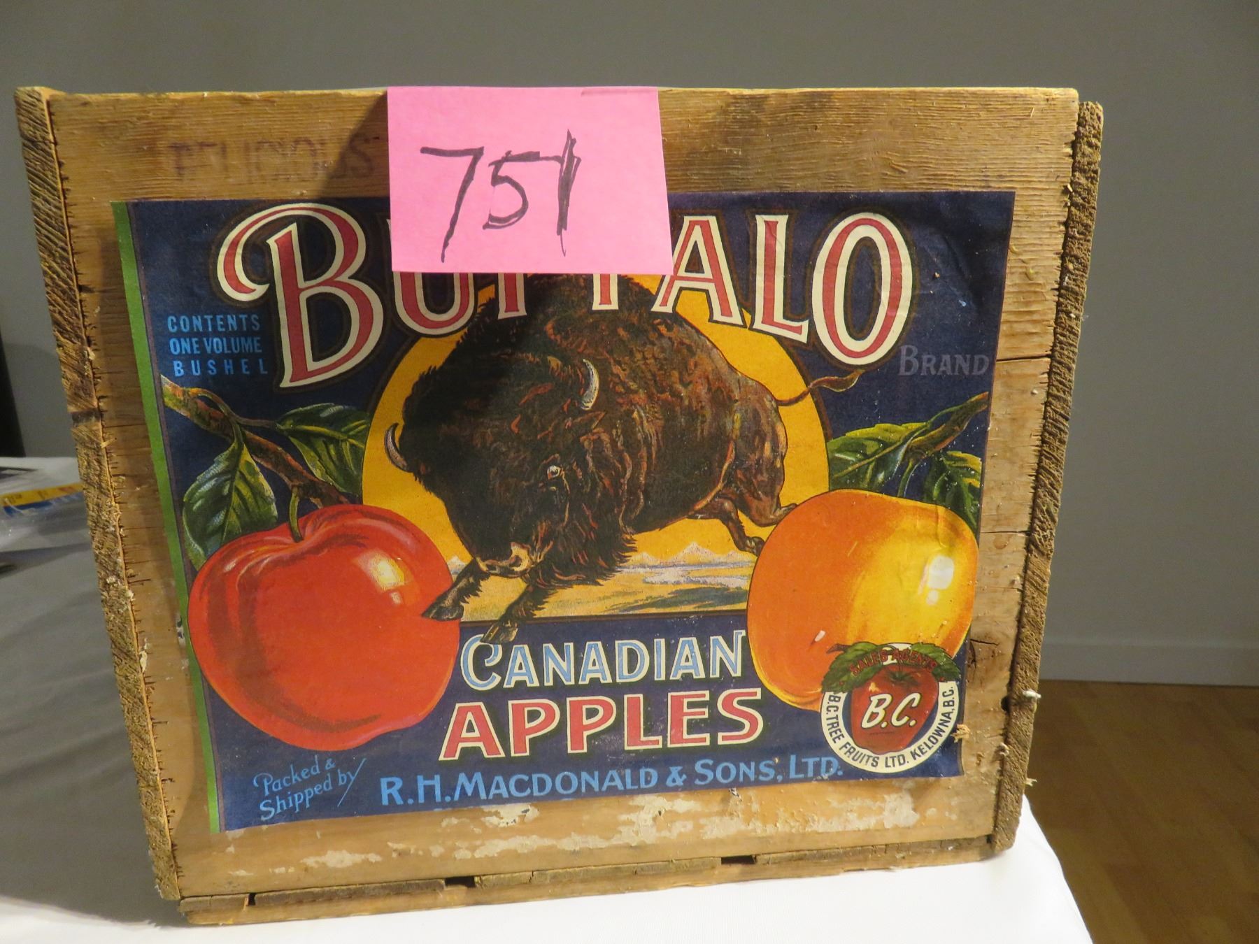 Buffalo apple box Kelowna, BC