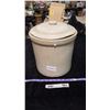 Image 1 : number 3 crock w/ lid (some chips)