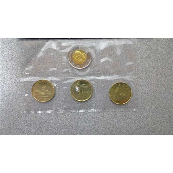 2012 special edtion uncirculated set 3 loonies and 1 toonie