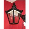 Image 1 : ENGLISH WALL LANTERN ON BRACKET #1655085