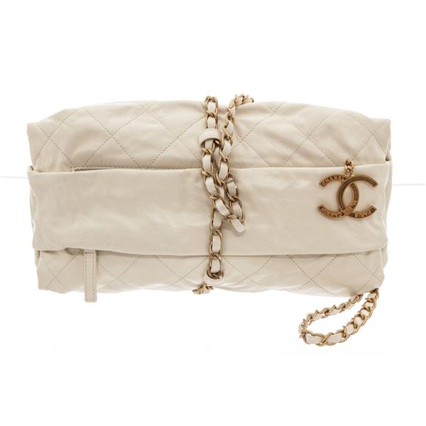 Chanel White Quilted Calfskin Baluchon Clutch