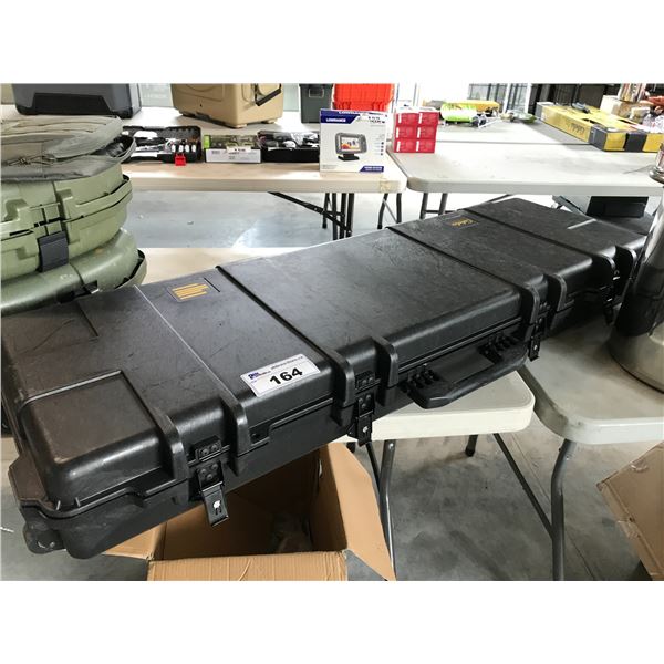 CABELA'S LOCKABLE HARD SHELL RIFLE CASE