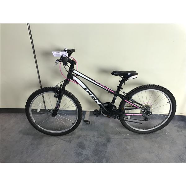 BACK CCM HARDLINE 24, 21 SPEED FRONT SUSPENSION MOUNTAIN BIKE