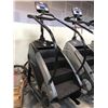 Image 1 : STAIRMASTER STAIRCLIMBER