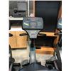 Image 2 : LIFE FITNESS 9500 RECUMBENT BIKE - FOR PARTS OR REPAIR