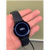 Image 7 : Samsung Galaxy Active 2 Smart Watch with charger
