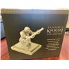Image 2 : Pewter Style Executive Knight Pen Holder Desk Set