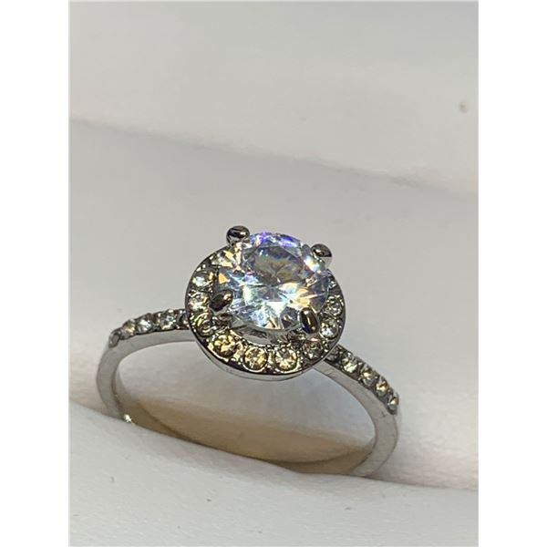 Ladies Solitaire Wedding Ring size 8