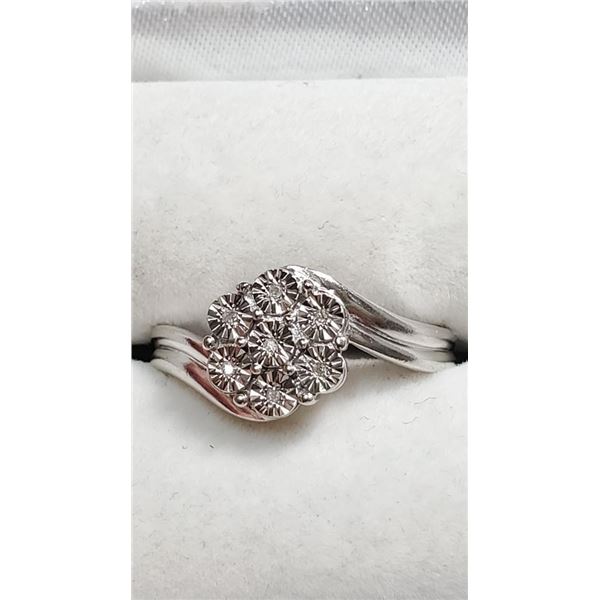 Silver 7 Small Diamond Flower Ring, Suggested Retail Value $300 (Estimated Selling Price from $45 to