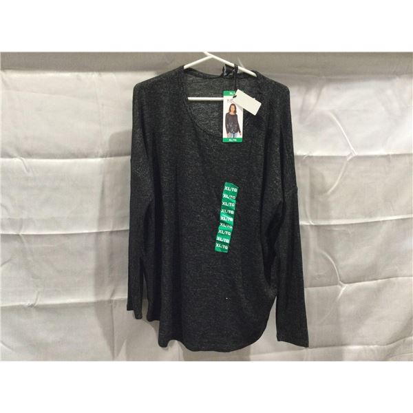Buffalo LongsleeveÂ Top (XL)