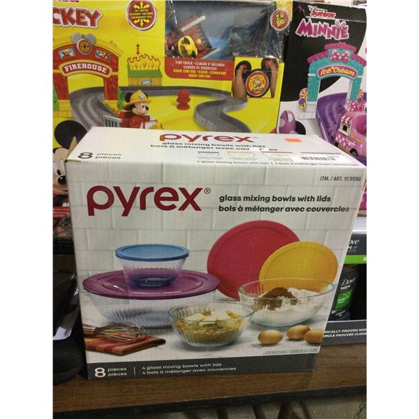 Pyrex Glass Mixing Bowl Set