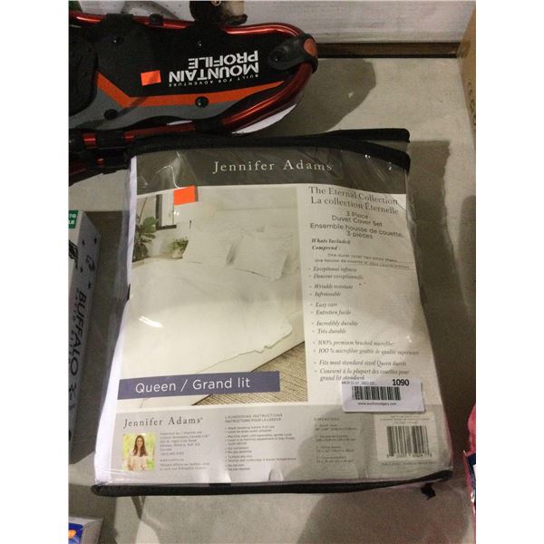 Jennifer Adams 3-Piece Queen Size Duvet Cover SetÂ 