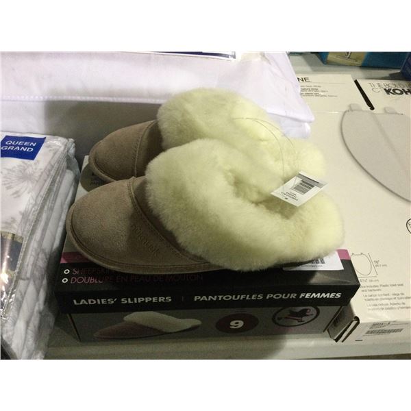 Nuknuuk Ladies Size 9Â SlippersÂ 
