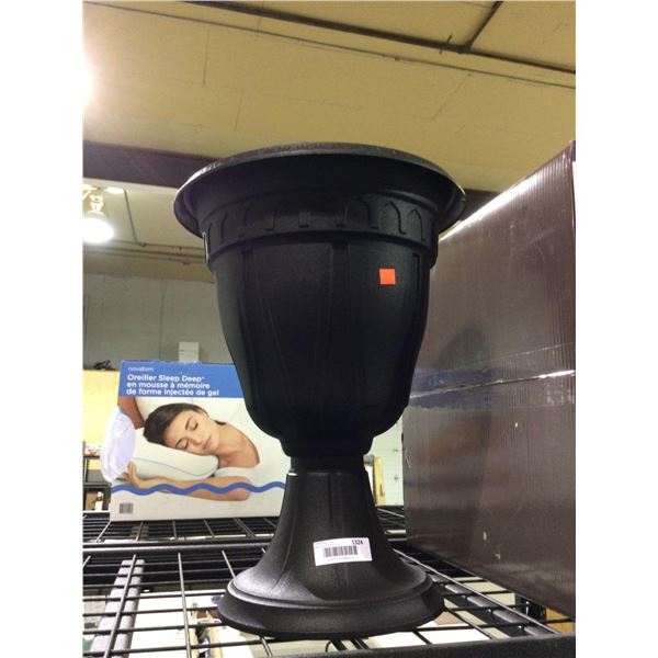 Azura 15 1/4in Planter PotÂ 