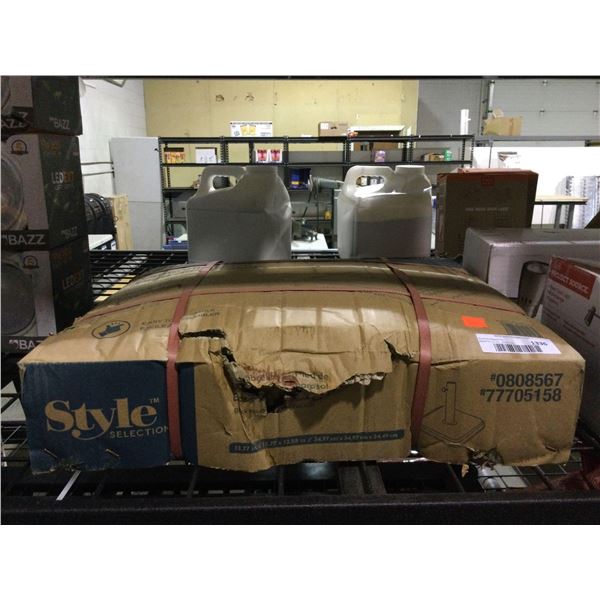 Style Selections Umbrella Base (13.77in x 13.77in x 13.58in)Â 