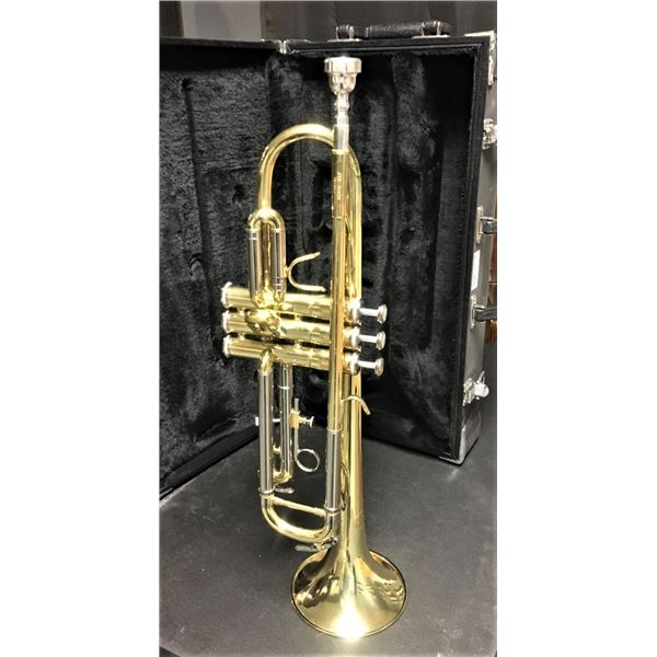 Jupiter 600M Trumpet With Mouthpiece and Case