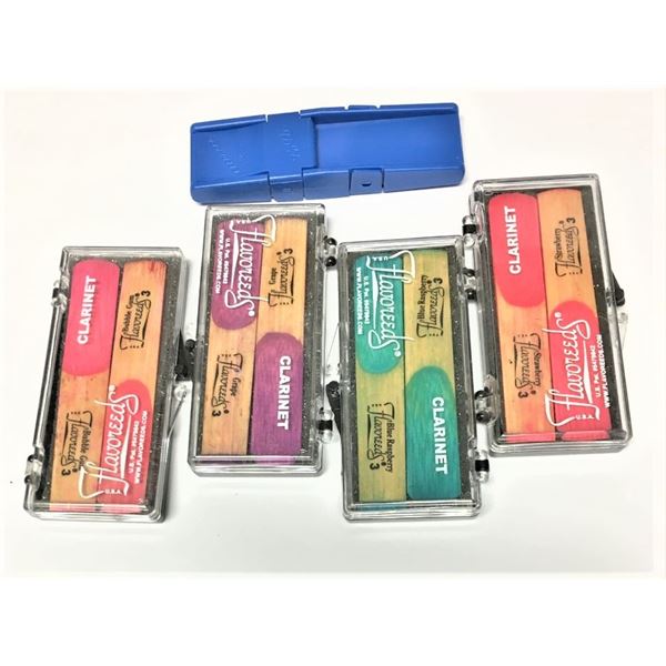 Four Flavoreeds and one Reed Guard - Clarinet