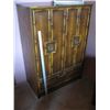Image 2 : 5 PIECE BAMBOO LOOK BEDROOM SUITE, MIRRORED DRESSER, CHEST OF DRAWERS, 2 NIGHT TABLES & HEADBOARD