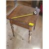Image 1 : WOODEN OCCASIONAL TABLE