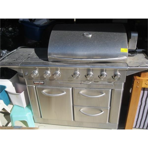 LG. KIRKLAND NATURAL GAS ( *not propane*) BBQ WITH ROTISSERIE SIDE BURNER