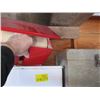 Image 2 : 2 PAPER DISPENSERS & A WOODEN BOX