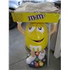 Image 1 : M&Ms DISPLAY