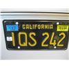 Image 2 : 1967 ONTARIO PLATE & 1967 CALIFORNIA PLATE