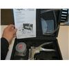 Image 2 : MIDIVAC HAND VACUUM PUMP