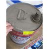 Image 2 : 5 GALLON ESSO CAN