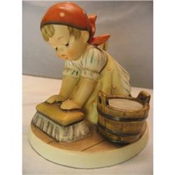 Big Housecleaning Hummel 363 #1632630