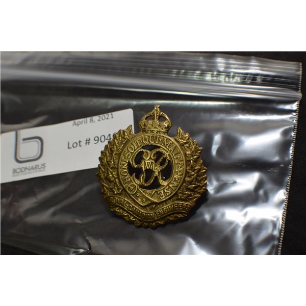 CANADIAN MILITARY CAP BADGE ----  ROYAL CANADIAN ENGINEEERS