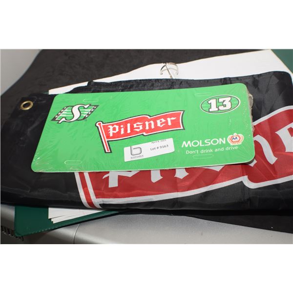 SASKATCHEWAN ROUGHRIDERS FLAG AND LICENSE PLATE