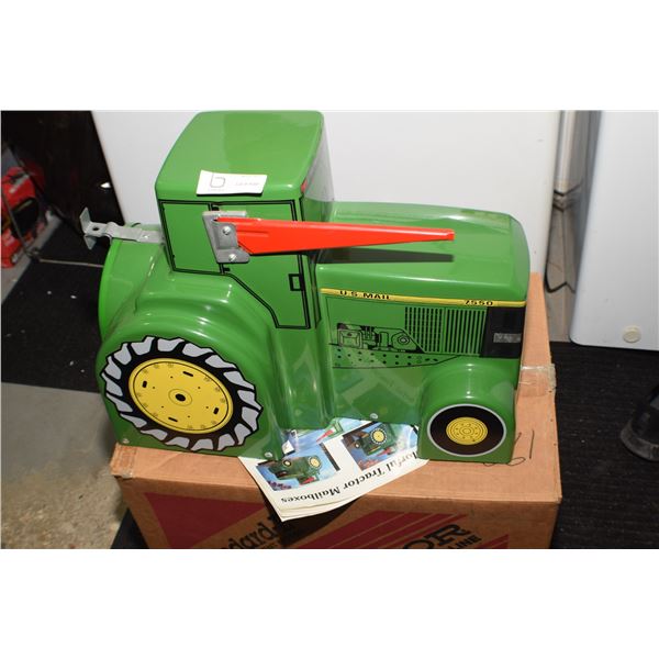 NOS JOHN DEERE MAILBOX /