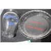Image 1 : SASKATCHEWAN 1955 JUBILEE VASE / EYEBROW HARDWARE GLASS PLATE