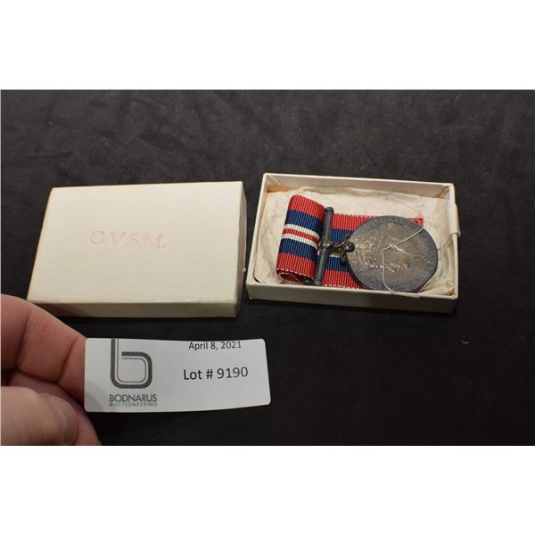 WWII WAR MEDAL & BOX