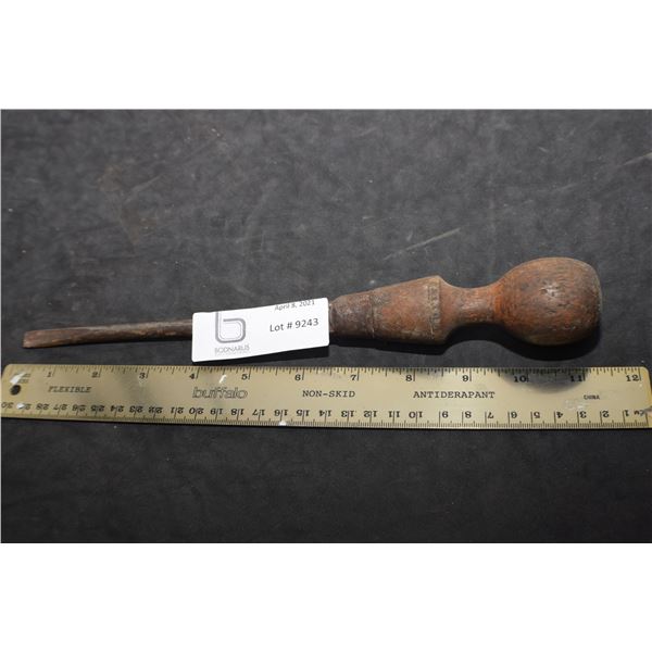 1800s SCREWDRIVER TOOL