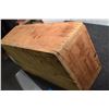 Image 3 : FINGER JOINT HORSE SHOE NAIL BOX