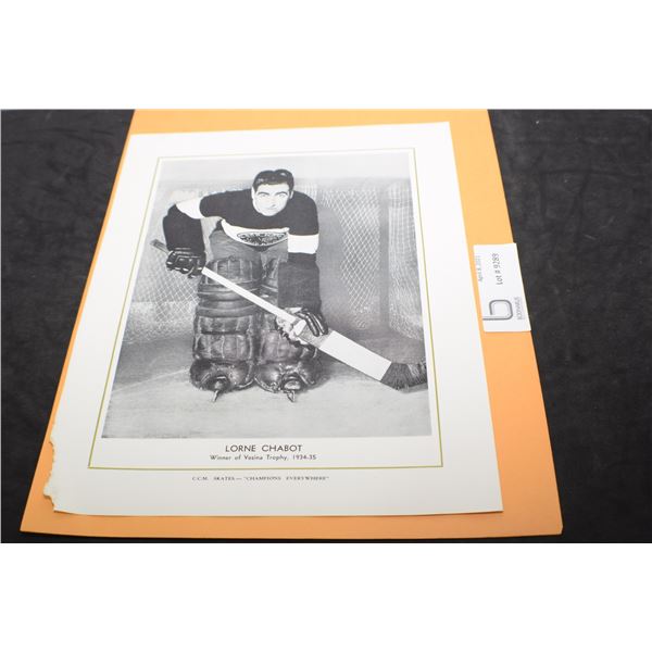 CCM HOCKEY  PICTURE 1934-35 LORNE CHABOT CHICAGO BLACKHAWKS