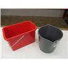 Image 2 : Pair of Plastic Wash Buckets