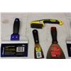 Image 3 : Assorted Drywall Tools
