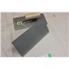 Image 3 : Pair of Finishing Trowels