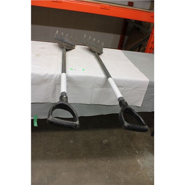 (2X THE MONEY) Pair of Shingle Remover Tools