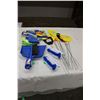 Image 1 : Cleaning Supply and Fly Swatter Package