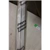 Image 3 : Bundle of 38" Aluminum Railing and Box of Shelf Hooks