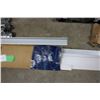 Image 3 : Box of Aluminum 8ft Tracking