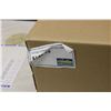 Image 3 : Stainless Steel Double Sink 20.5" x 31" in Box
