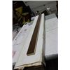 Image 1 : Box of Assorted Hardwood Flooring Lengths