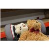 Image 4 : Child's Car Seat with Three Stuffed Teddy Bears