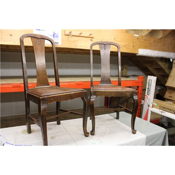 (2X THE MONEY) Pair of Wooden Dining Room Chairs